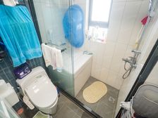 电梯高区三房,不高架,位置好好,看房方便,户型很棒