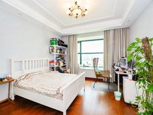 笋,笋,看江景四房,边套南向双套房设计,多年出一套