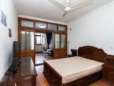 老静安内环内近地铁便宜一室诚意出售