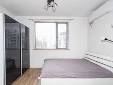 品质小区,交通便利了,高区一房,西边套三面采光