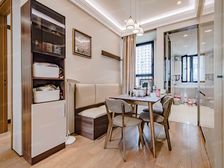 静安区内环内次新小区南北通小两房高区视野景观棒