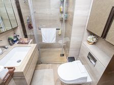 绿地黄浦滨江,世博滨江板块,小高层,一梯一户,诚售