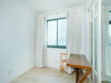 高区楼层看陆家嘴三件套2+1户型业主诚意出售带车位