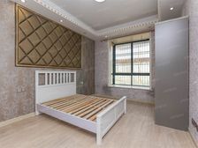 内环内花园小区高区电梯复式精装修2楼南北大露台