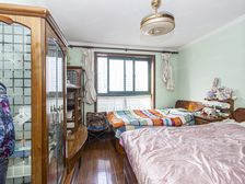 经典南北通三房,大同初级,出门地铁口,业主诚意出售