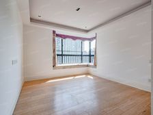 低总价高功能四房,次新房中的精品拎包入住省百万装修