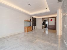 低总价高功能四房,次新房中的精品拎包入住省百万装修