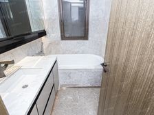 新天地少有市区平墅,精装修灵动空间满足个性化需求