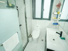 新天地旁、全明户型、新装修、可直接入住、随时看房