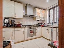 人广+南京路,楼栋位置安静,看小区花园