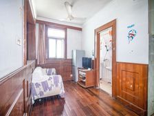 模范+业主诚意+看房方便+近地铁+不靠路+总价低!