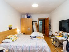 阳光无遮挡、位置安静、业主诚意出售、拎包入住