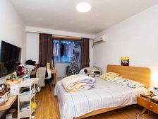 阳光无遮挡、位置安静、业主诚意出售、拎包入住