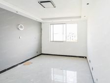 张江东,唐镇,近地铁,六楼带阁楼,业主诚心出售