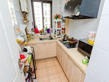 高区一房视野采光全无遮挡直看东方明珠四件套