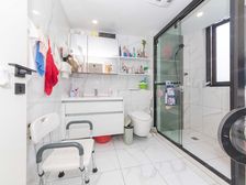 电梯三房使用面积大闹中取静全明户型