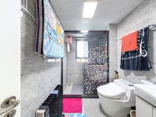 高区大三房,东边套全明户型,阳光视野很棒,房东诚售