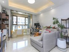 古北通透户型带有双车位,电梯高区交通便利五轨交汇