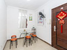 上外,两房朝南,户型正气,业主诚意出售,看房有钥匙