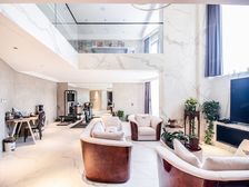 五层联排别墅,带花园近地铁装修好诚意出售