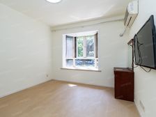 稀有小高层,得房率83%,开窗见绿