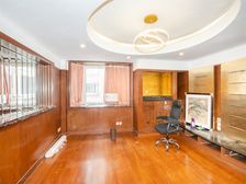 原始3房2卫改成2房1卫,满五年,采光无遮挡,税费低