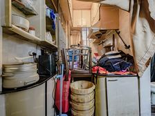 北京西路新式里弄小户型诚意出售