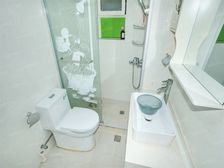 精装修、视野宽阔,采光充足、江景房