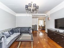 南北通户型精装修,新天地铂金地段。