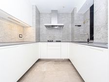 必卖房源+没住人了+总价强有竞争力+区域哄抢+车位