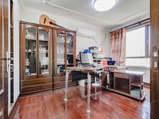 五年出一套,小区仅30套,朝东俯瞰百年上海滩