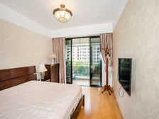 正对小区花园150米栋距四房朝南正气明亮