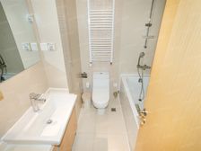 正对小区花园150米栋距四房朝南正气明亮