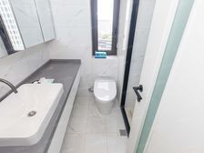 业主新装修拎包入住,诚意度高东边套高区采光通风俱佳