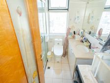 此房带产权车位,满五年,视野开阔全天采光无遮挡