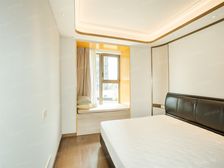 老卢湾滨江生活区2018年次新房出门即地铁