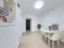 地铁口全明大一房+精装修电梯房