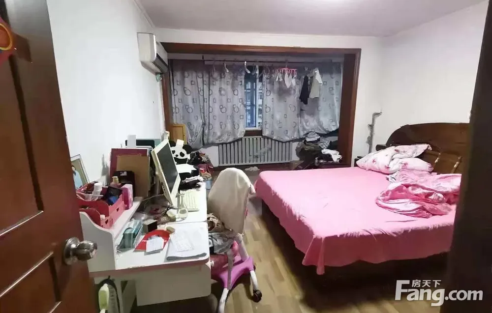 外贸一区 2室1厅87m2精装修