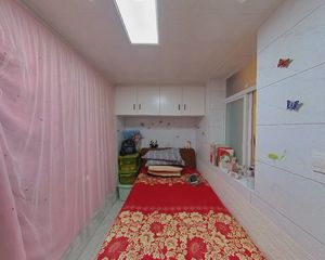 龚大塘小区 正规大院,不临街, 方便停车 ,环境好,配套齐全